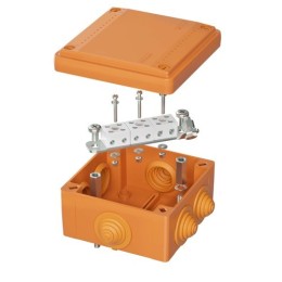 Коробка пластиковая FS с кабельными вводами и клеммниками, IP56,100х100х50мм, 6р, 450V,6A, 4мм.кв FSB11604 DKC