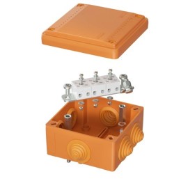 Коробка пластиковая FS с кабельными вводами и клеммниками, IP56,100х100х50мм, 5р, 450V,10A, 6мм.кв. FSB11506 DKC