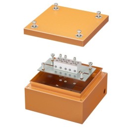 Коробка стальная FS с гладкими стенками и клеммниками, IP66,150х150х80мм,5р, 450V,20A,10мм.кв FSB30510 DKC