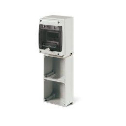 Корпус на 6 модулей и 2 поста с основанием 136х125 мм. DIS5720311 DKC