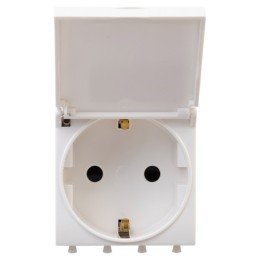 Розетка 2P+E, с з/ш, "Avanti" IP41, белая 4400012 DKC
