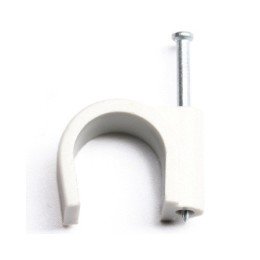 Скоба пластиковая с гвоздем, д.9 - 10мм 51800 DKC
