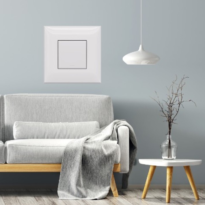 ДКС вводит в ассортимент механизмы для флагманской серии ЭУИ «Avanti» и профессиональной серии ЭУИ «Viva»